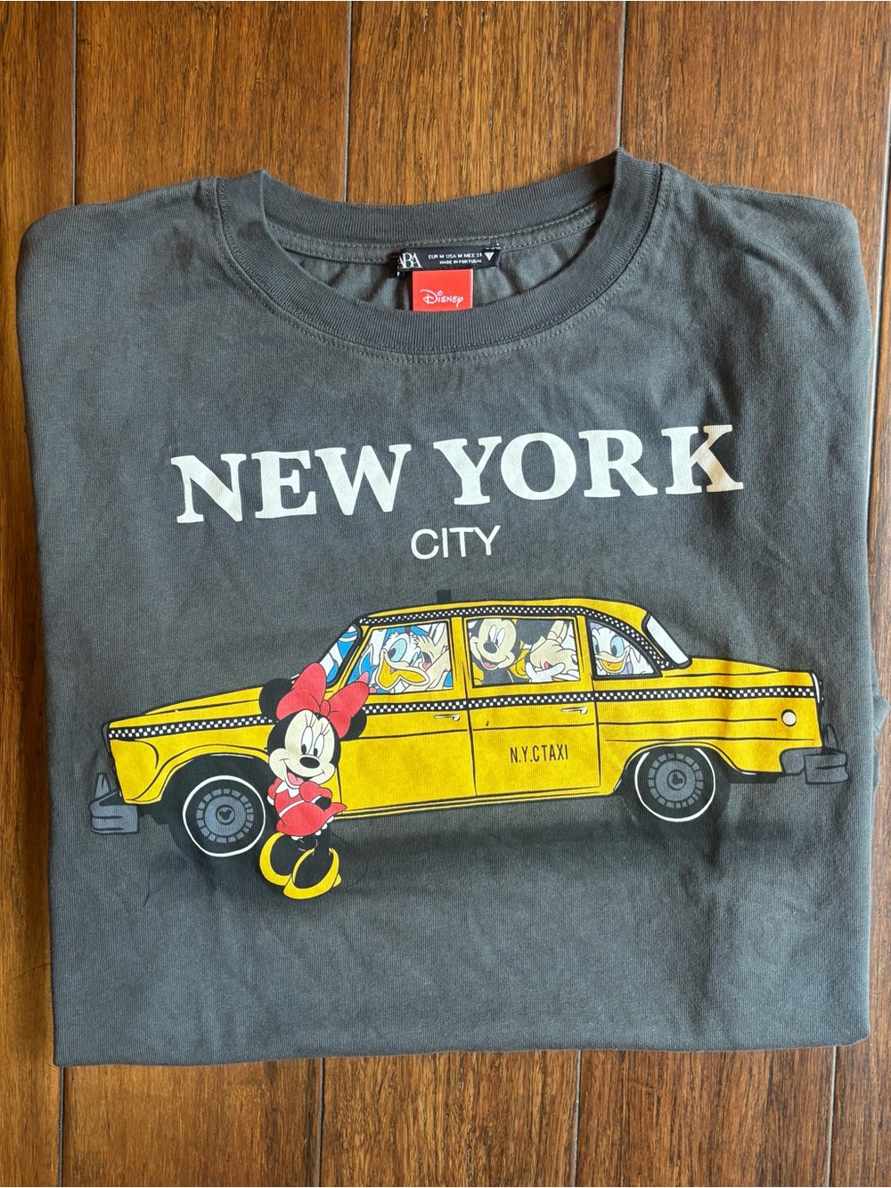 Disney + Zara T Shirt NYC TAXI Adult Large Charcoal Gray Cotton Minnie Mickey